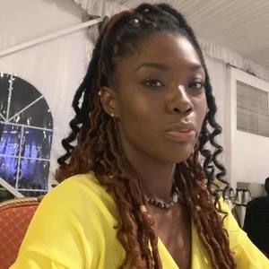 Meet your Posher, Jade